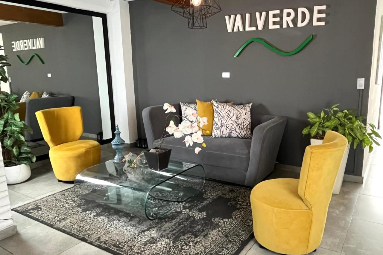 Hotel Boutique Valverde Santa Elena 산살바도르 외부 사진