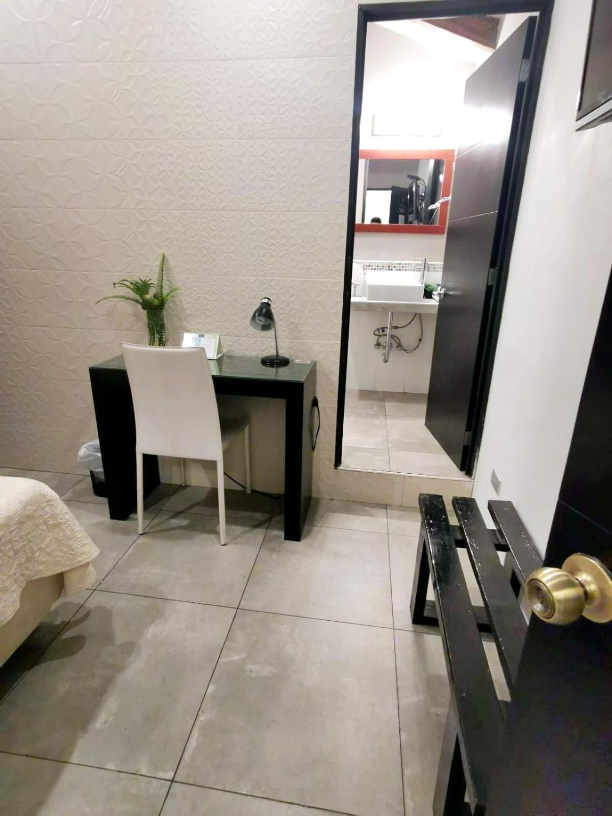Hotel Boutique Valverde Santa Elena 산살바도르 외부 사진